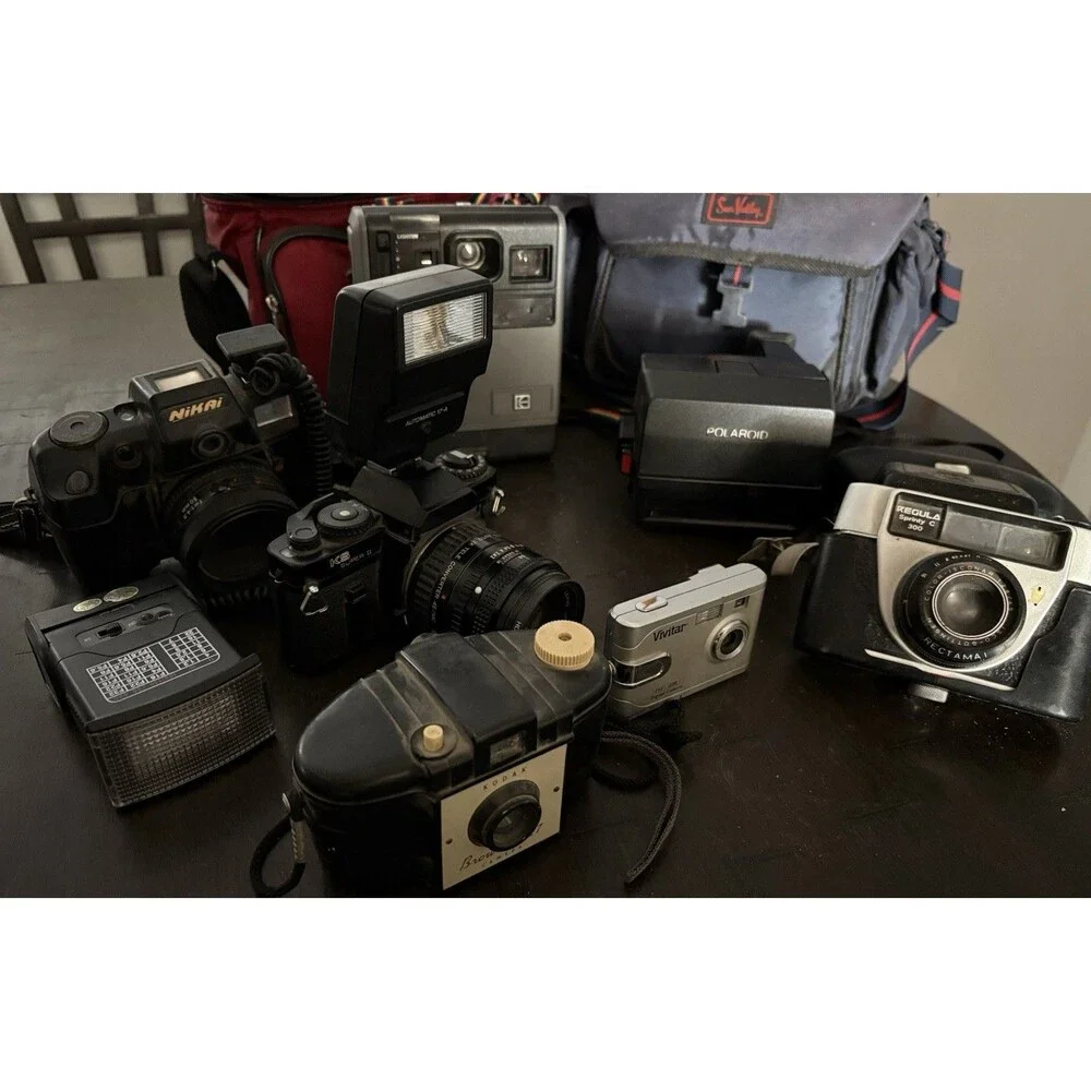 VINTAGE CAMERA LOT